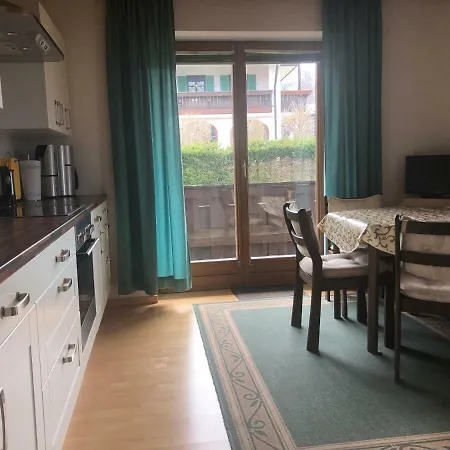 Lägenhet Ferienwohnung *